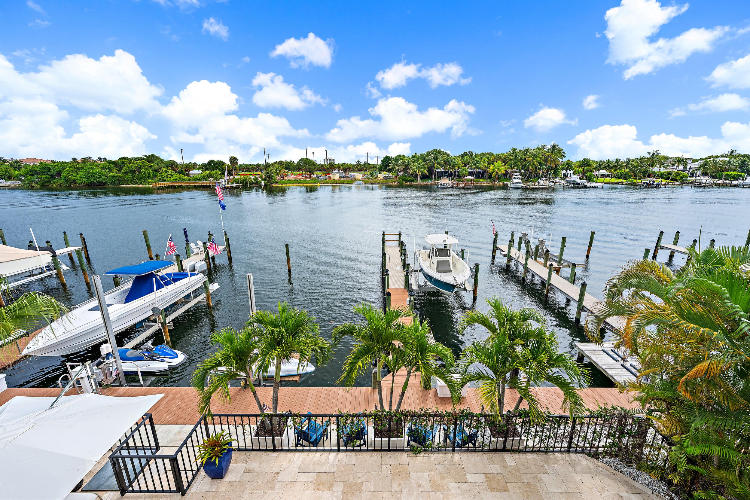 13348 Mangrove Isle Drive