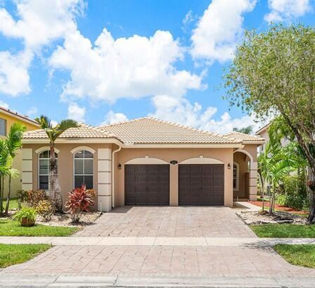 Photo of 10561 Galleria Street, Wellington, FL 33414 (MLS # R11007268)