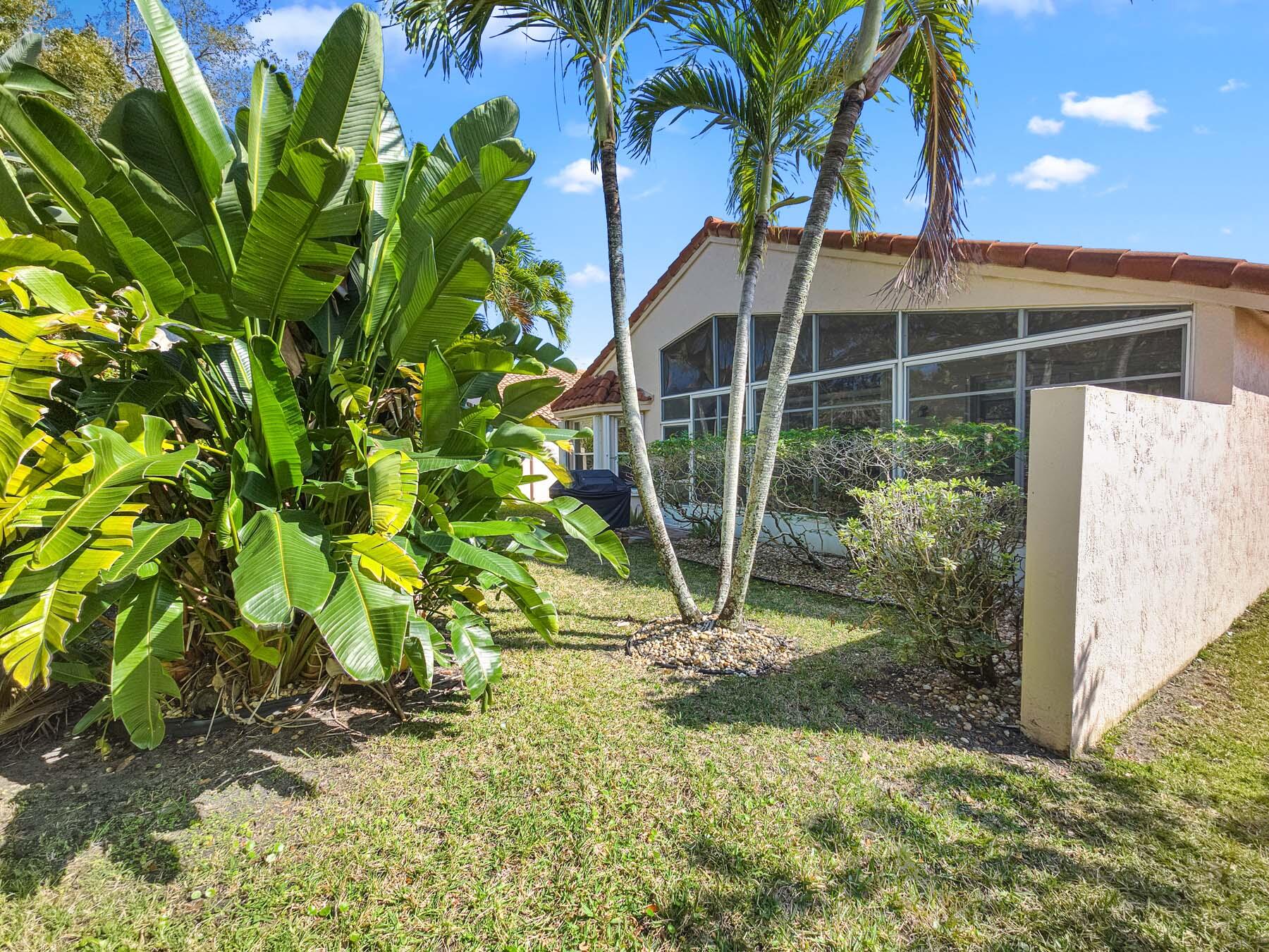 CASCADE LAKES - Residential