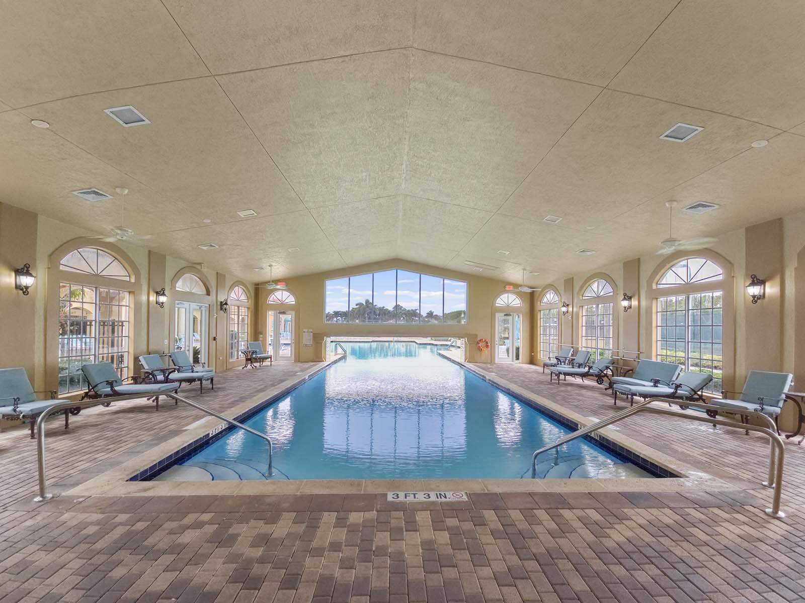 CASCADE LAKES - Residential