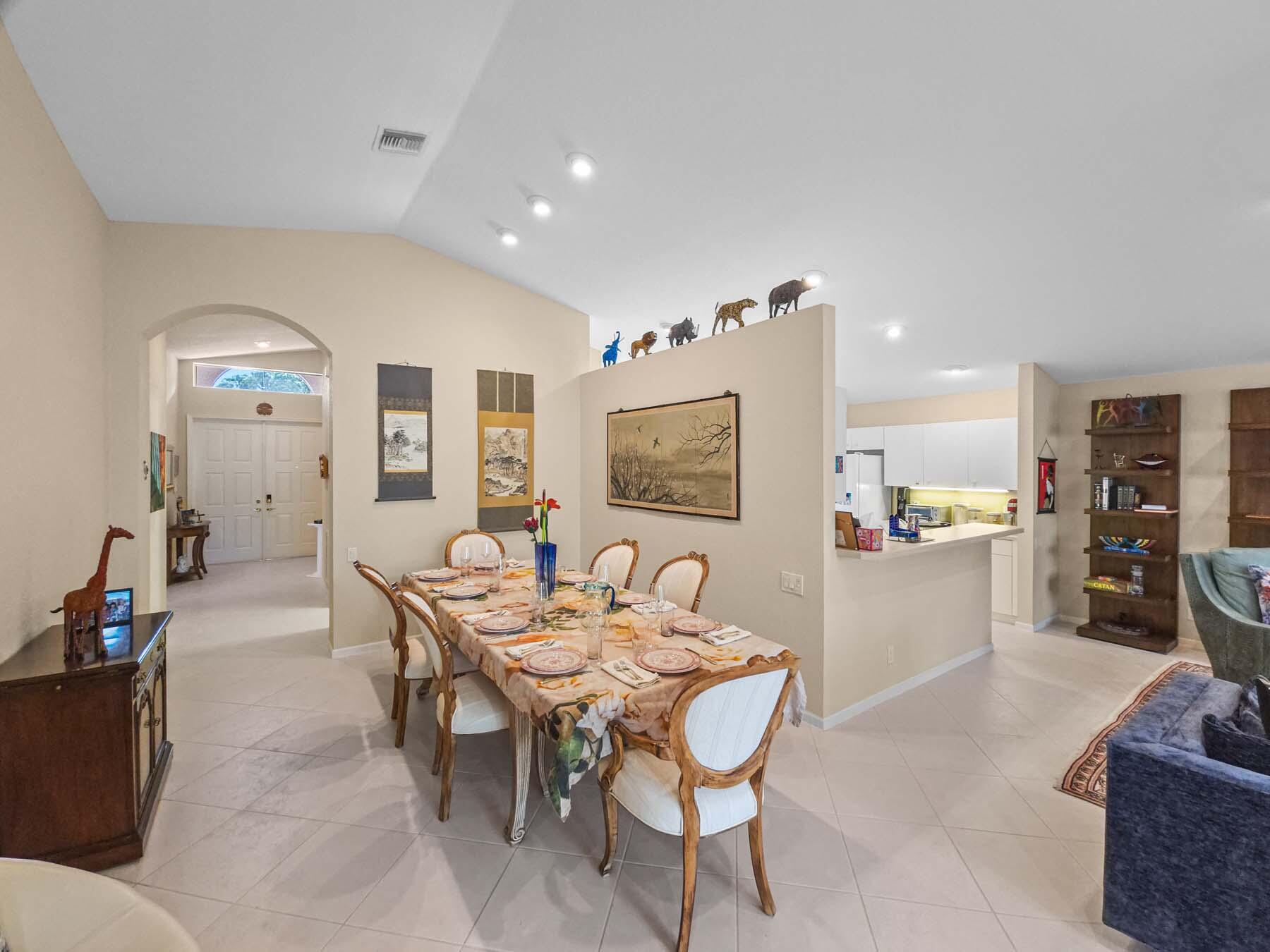 CASCADE LAKES - Residential