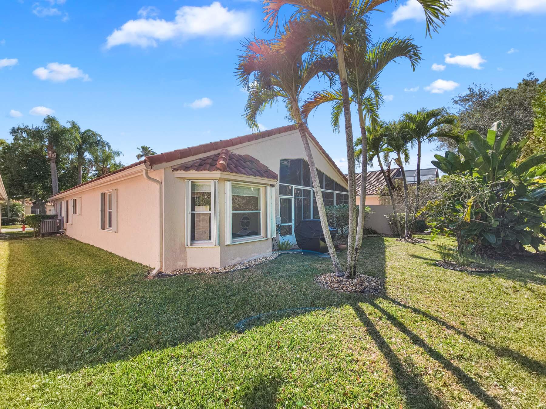 CASCADE LAKES - Residential