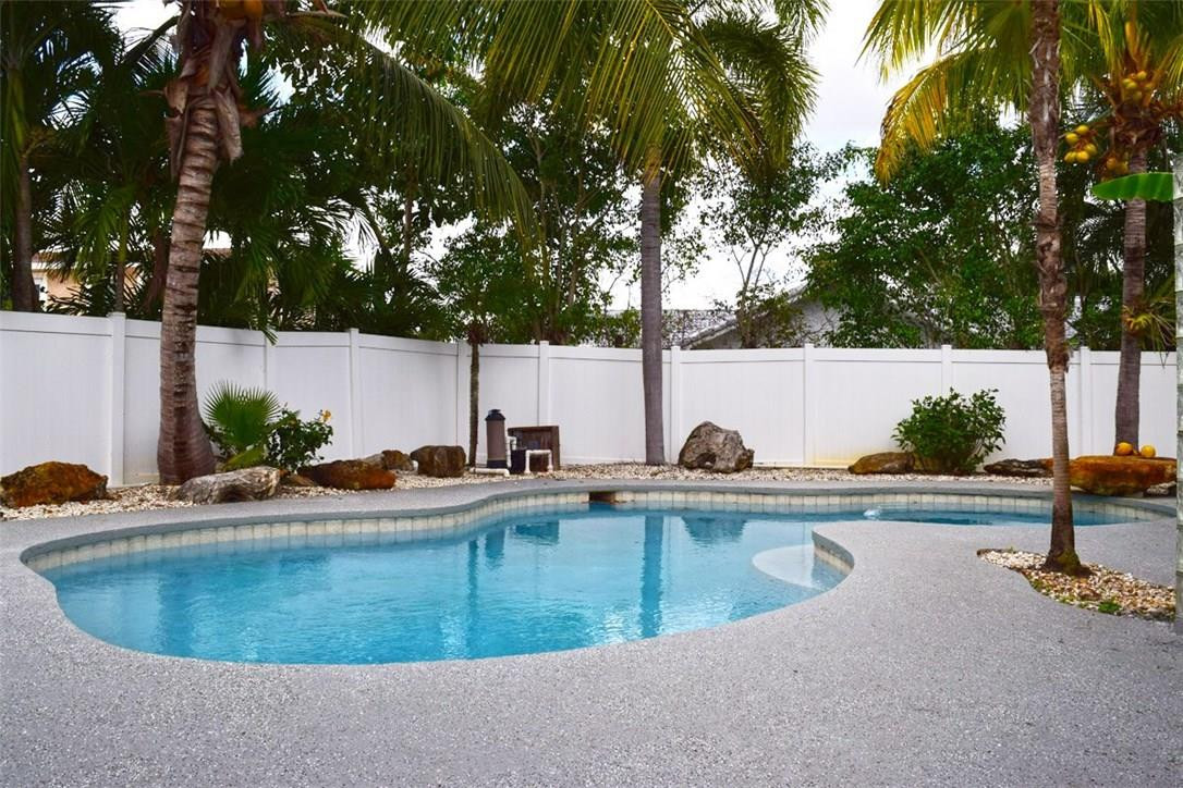 Cove Homesites 66-28 B - Residential