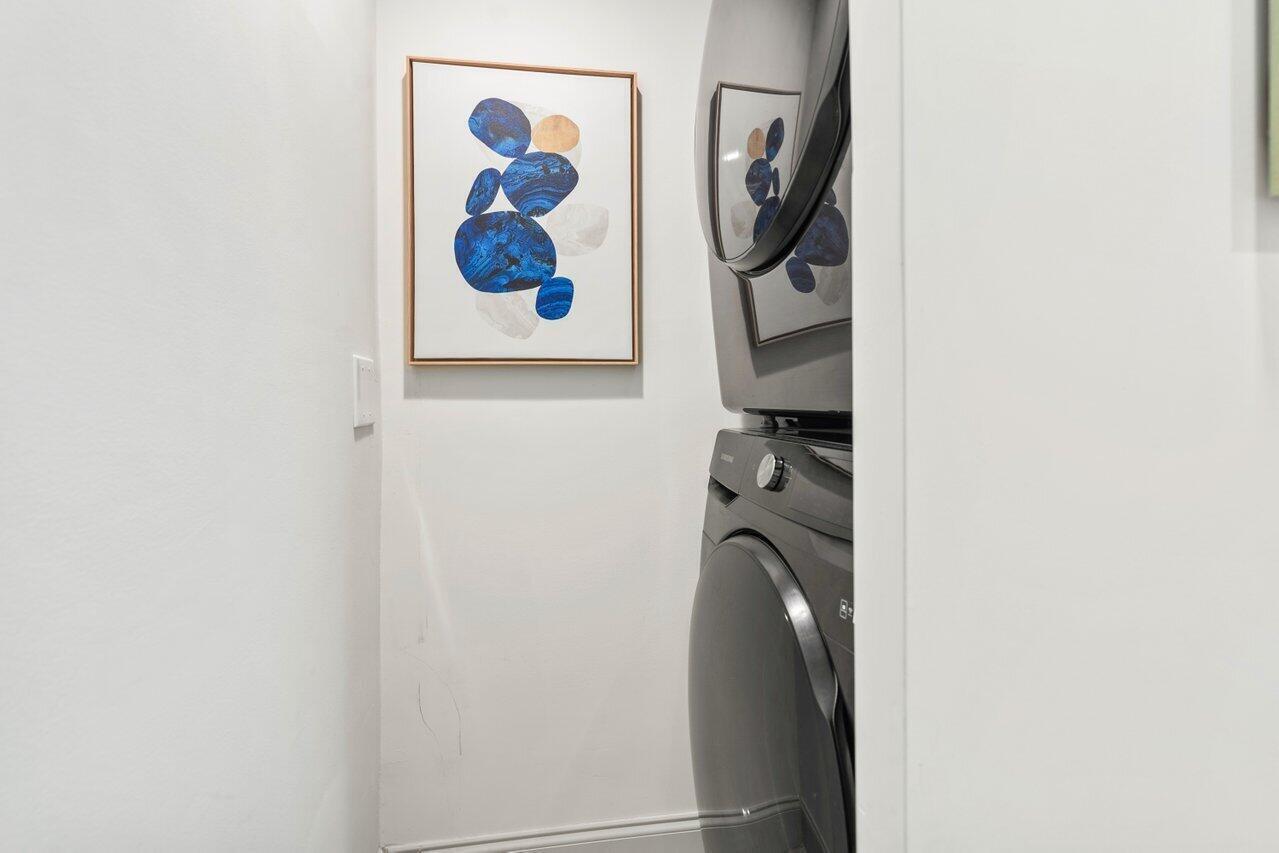 SUNSET TRACE AT MARTIN DO - Residential Lease