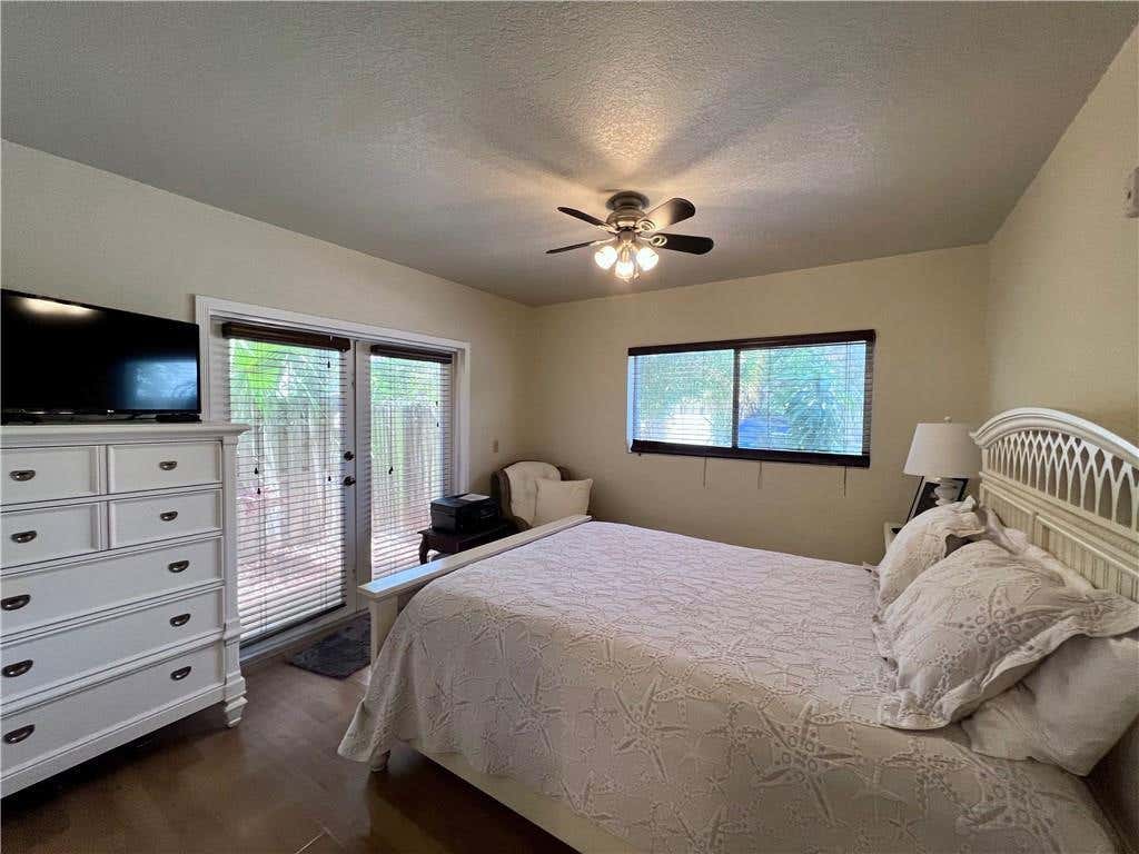 Photo of 1423 HOLLY HEIGHTS Drive #7, Fort Lauderdale, FL 33304 (MLS # B26062211)