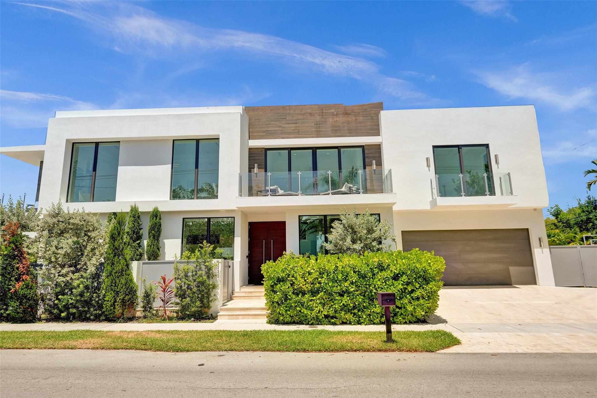 RIO VISTA ISLES - Residential Lease