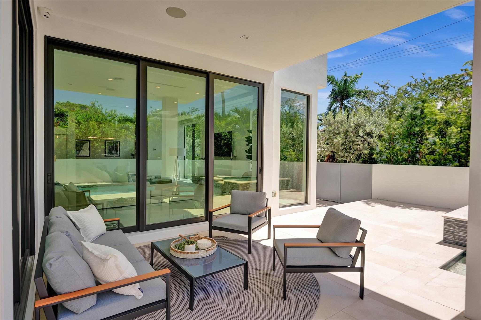 RIO VISTA ISLES - Residential Lease