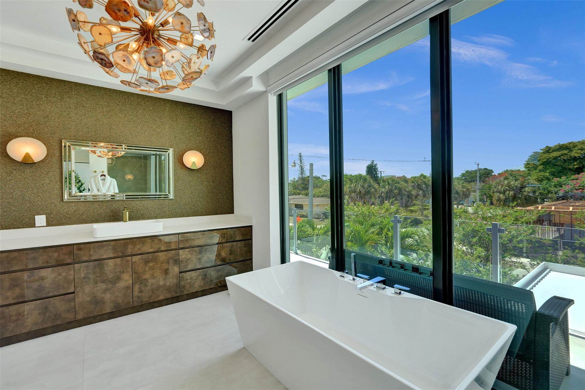 RIO VISTA ISLES - Residential Lease