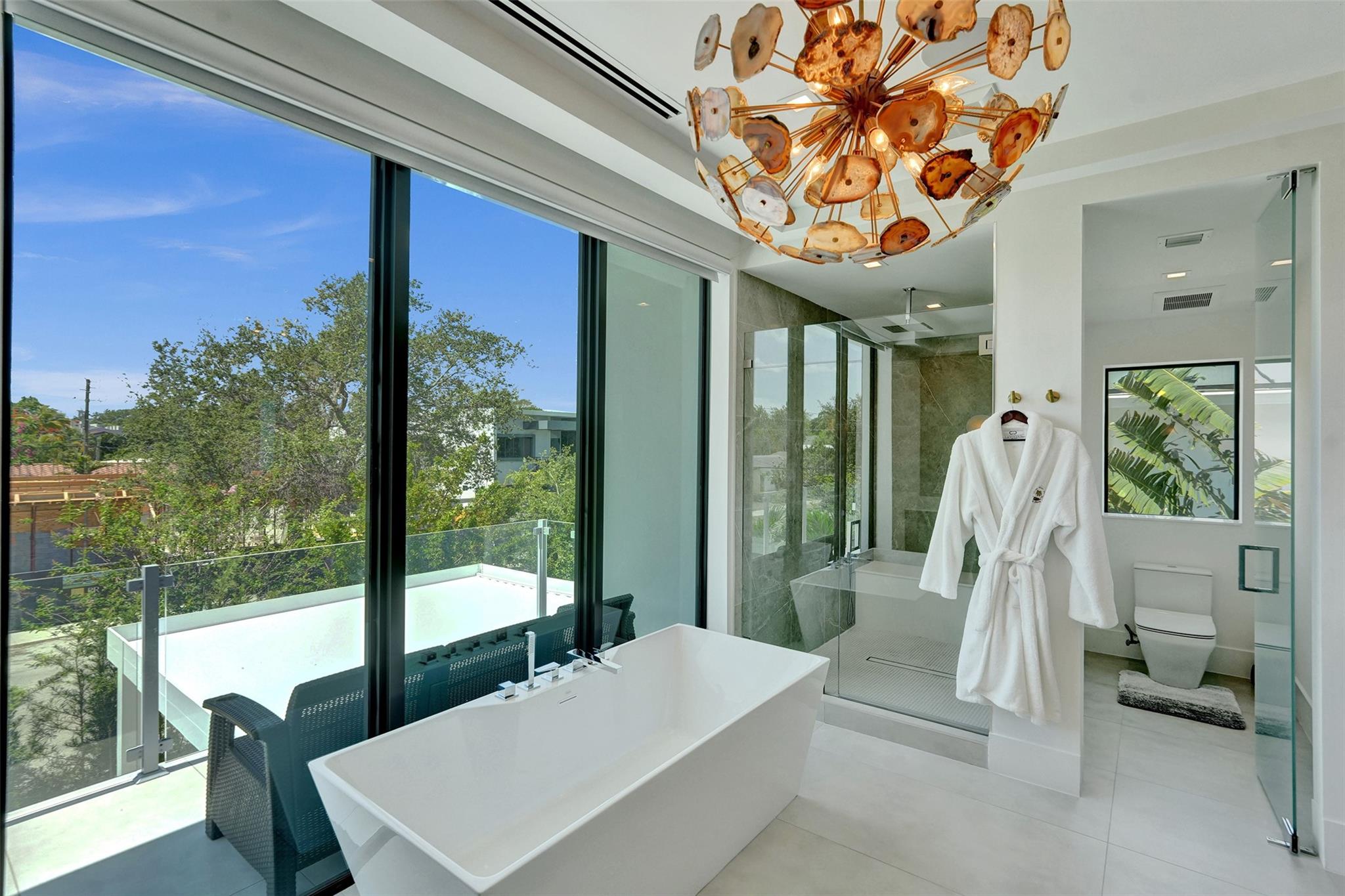 RIO VISTA ISLES - Residential Lease