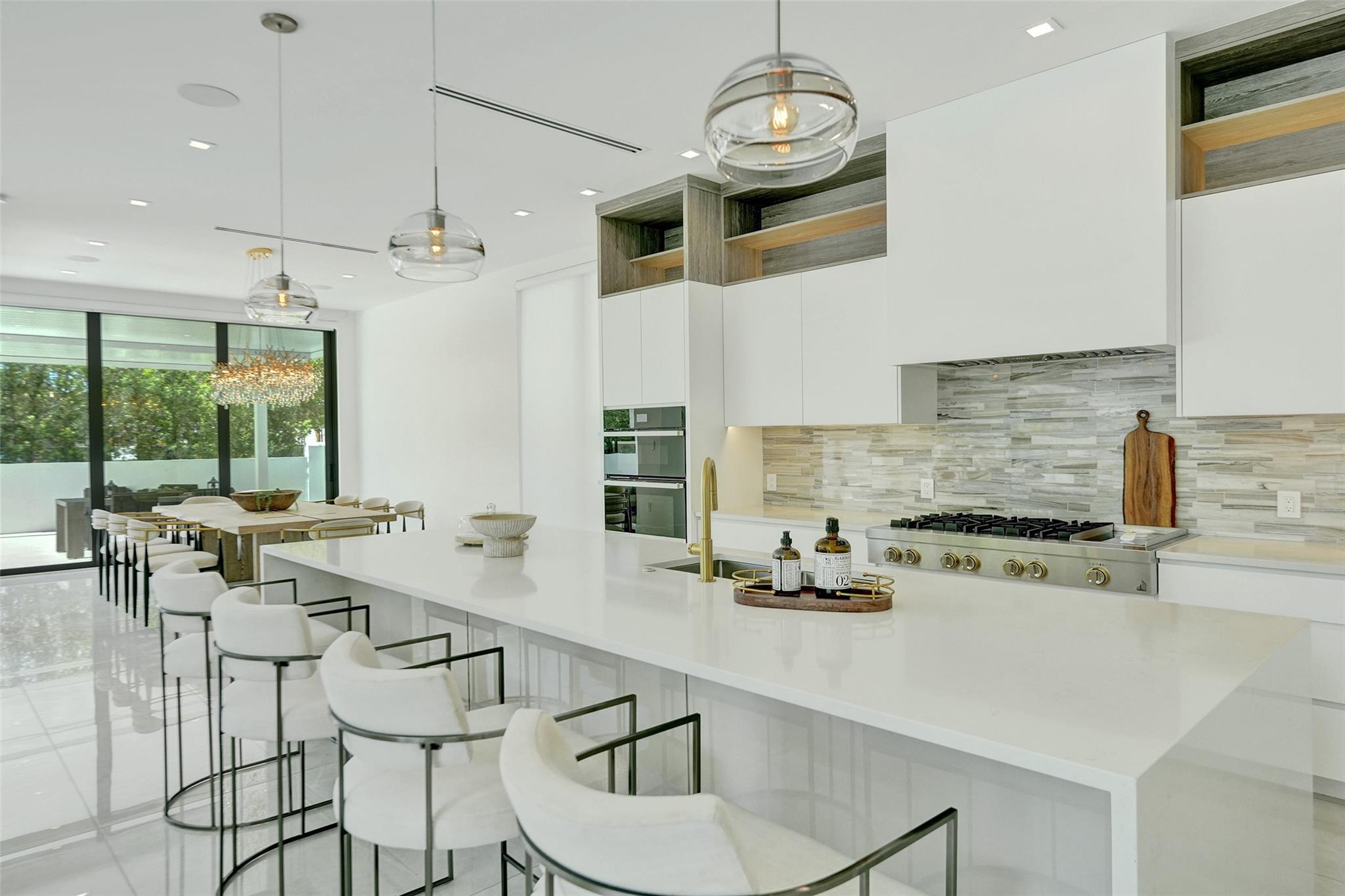 RIO VISTA ISLES - Residential Lease