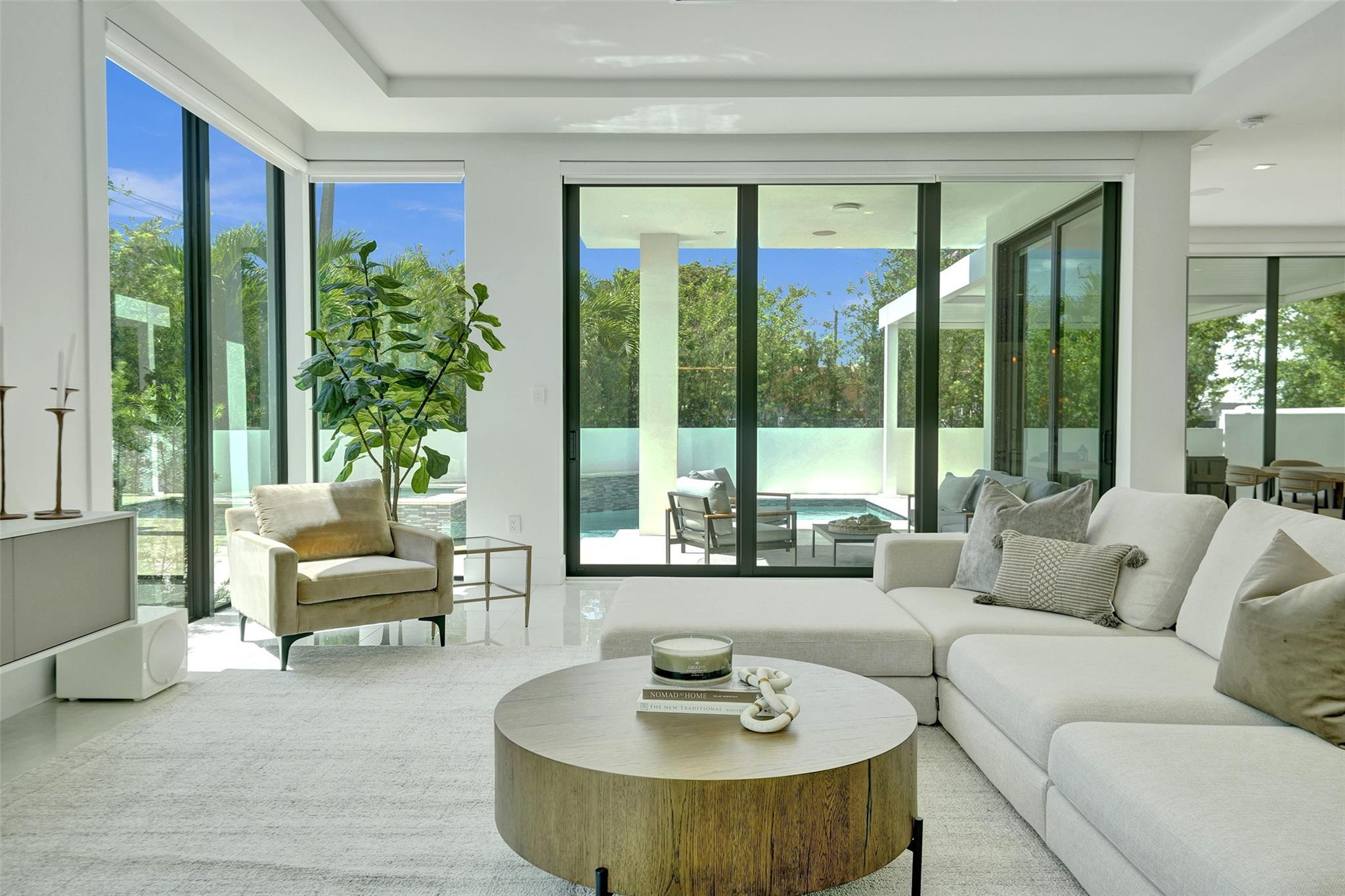 RIO VISTA ISLES - Residential Lease