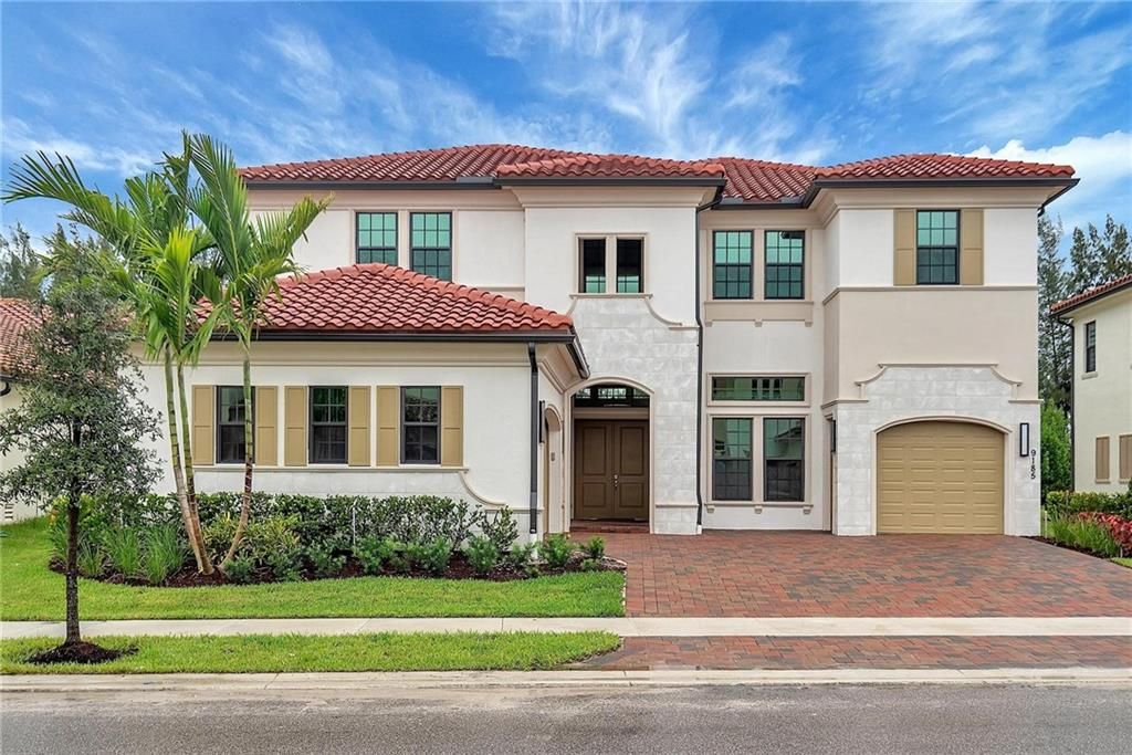 Photo of 9185 W Parkland Bay Trl, Parkland, FL 33076 (MLS # F10365819)