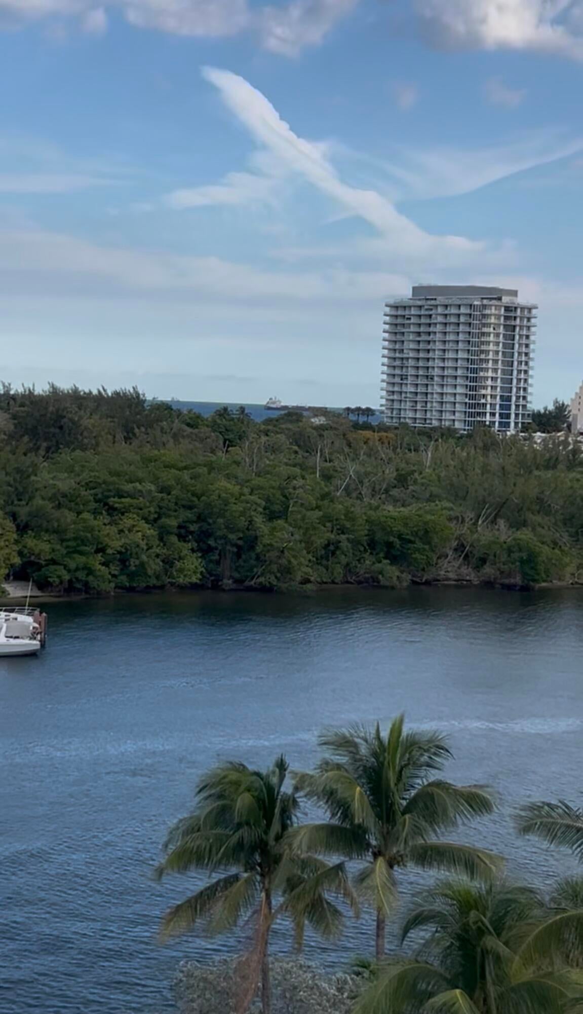 View photos, virtual tours, details... 2670 E SUNRISE Boulevard #709