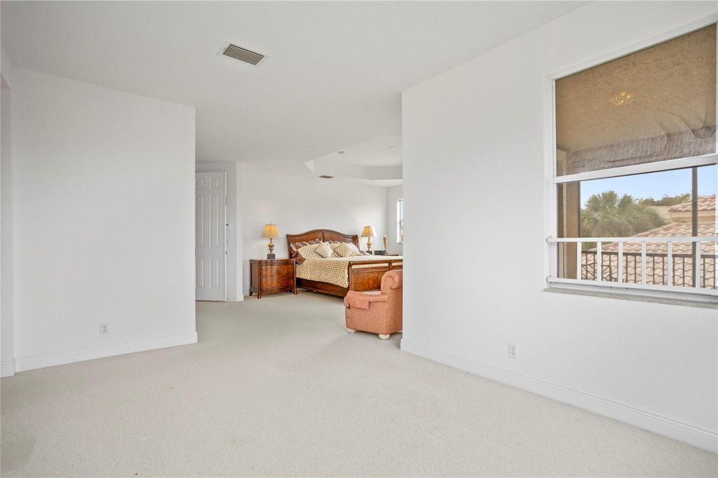 listing image 80