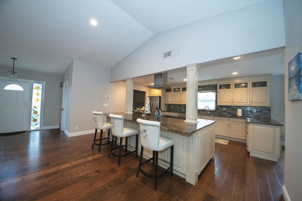 Photo of 10635 S Greentrail, Boynton Beach, FL 33436 (MLS # F10459197)