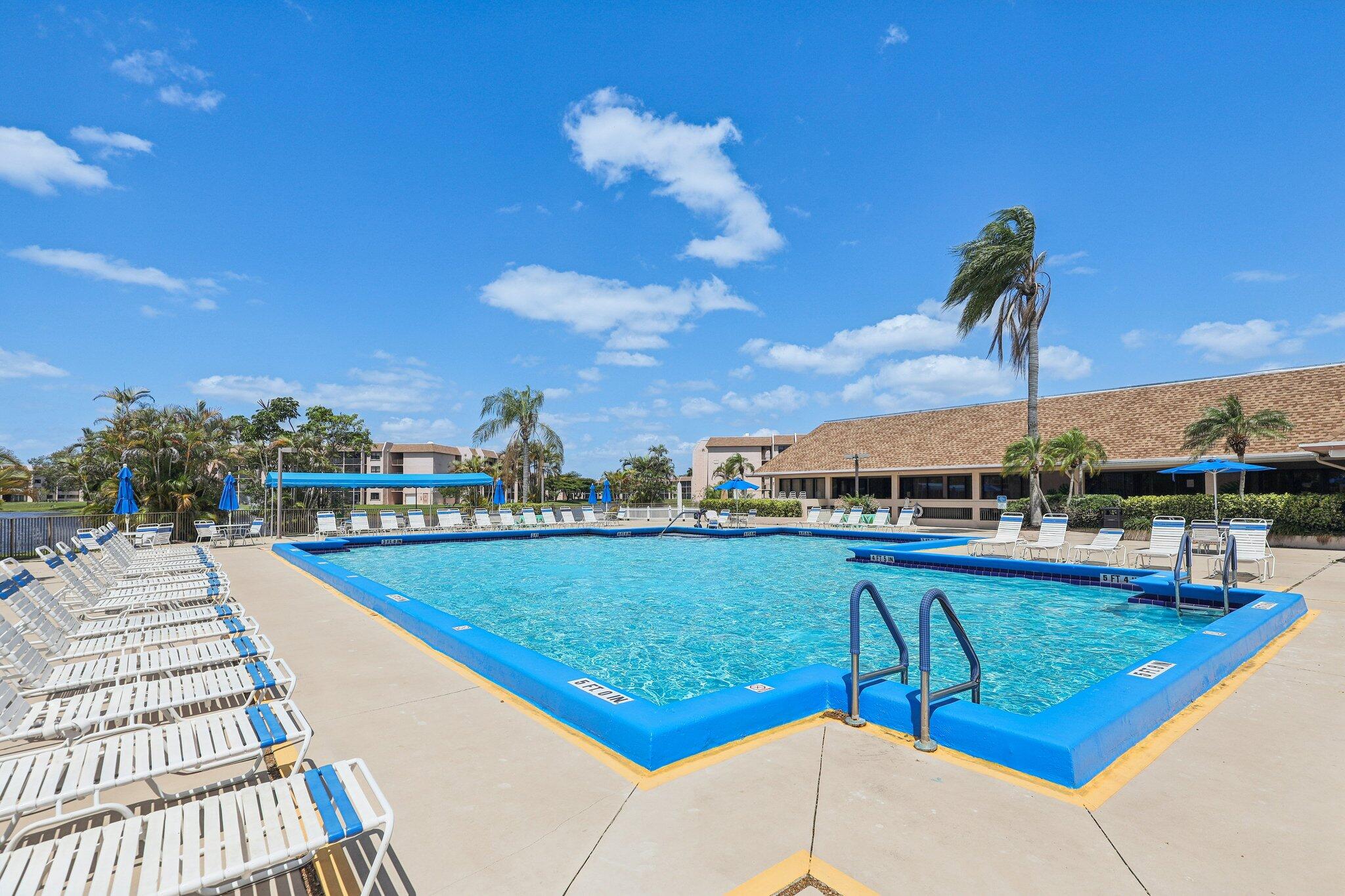 SUNRISE LAKES 203 CONDO - Residential