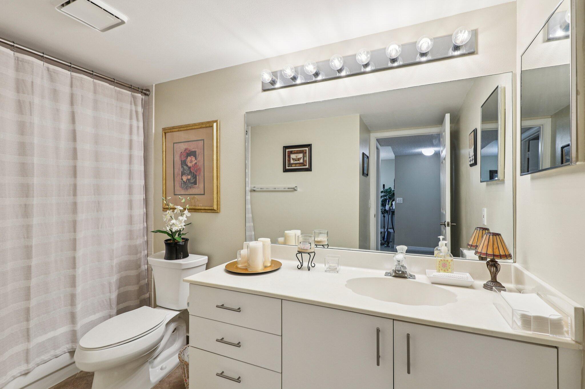 SUNRISE LAKES 203 CONDO - Residential