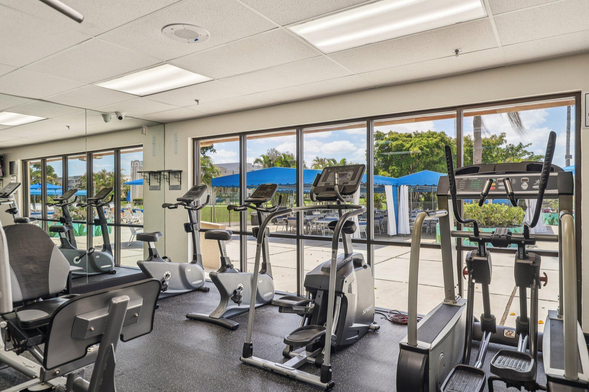 SUNRISE LAKES 203 CONDO - Residential