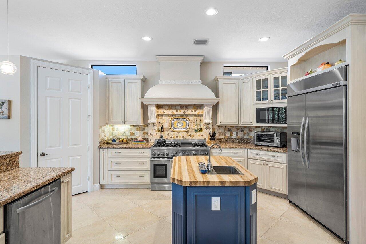 ORCHID LANE - Residential