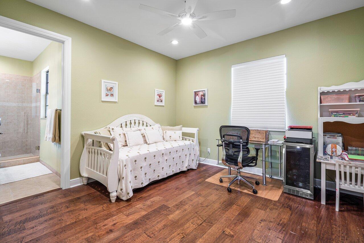 ORCHID LANE - Residential