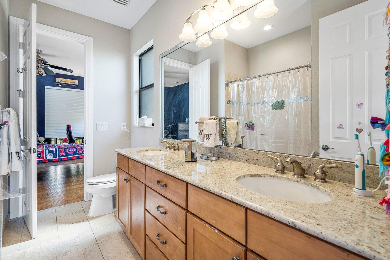 ORCHID LANE - Residential