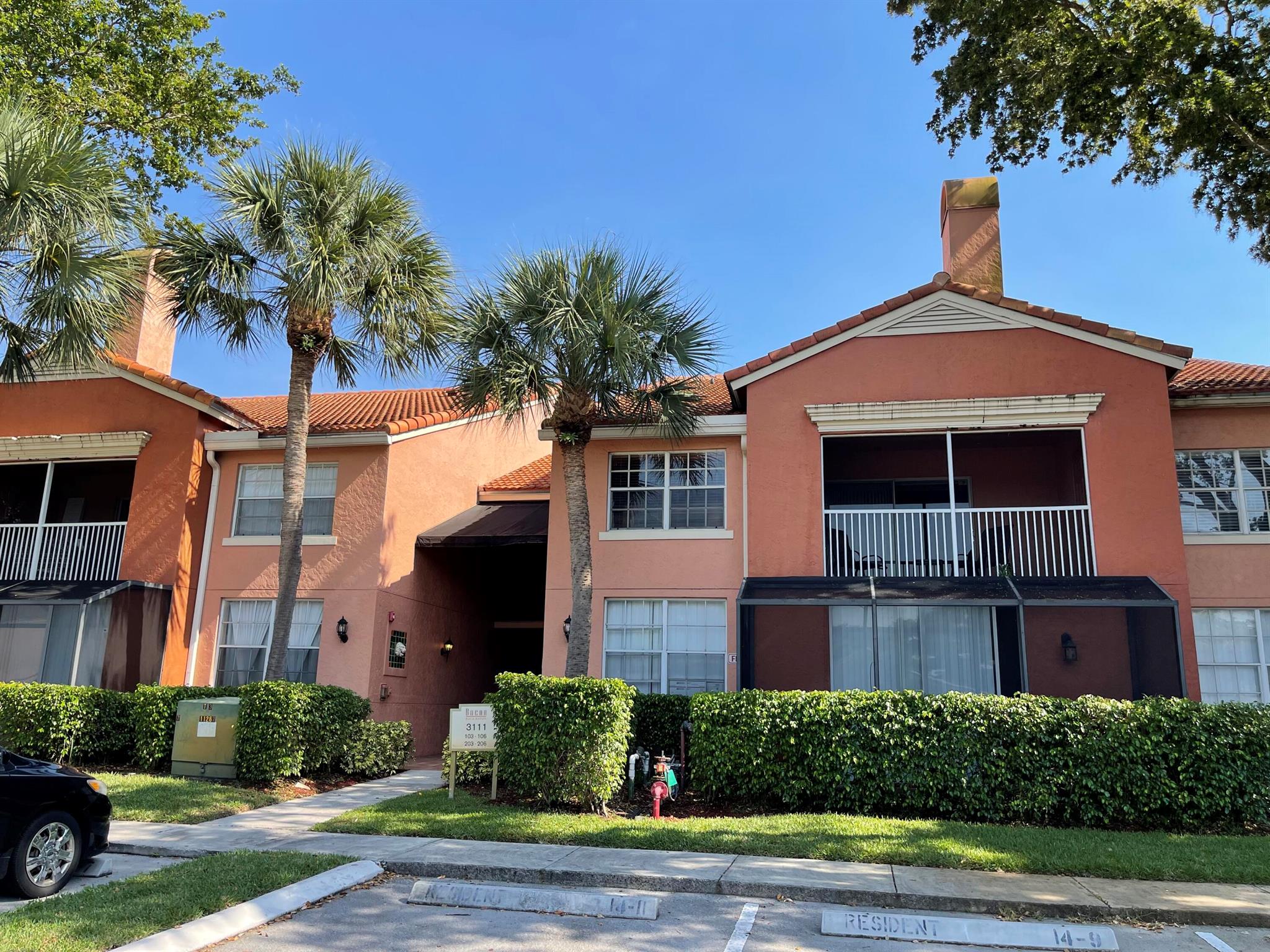 This beautiful 2/2 Bocar unit is a must see. It is tastefully furnished. Has new living room blinds.It is available on 27th of August. A rated schools, in the City of Boca Raton. Gated community located in heart of Boca Raton.