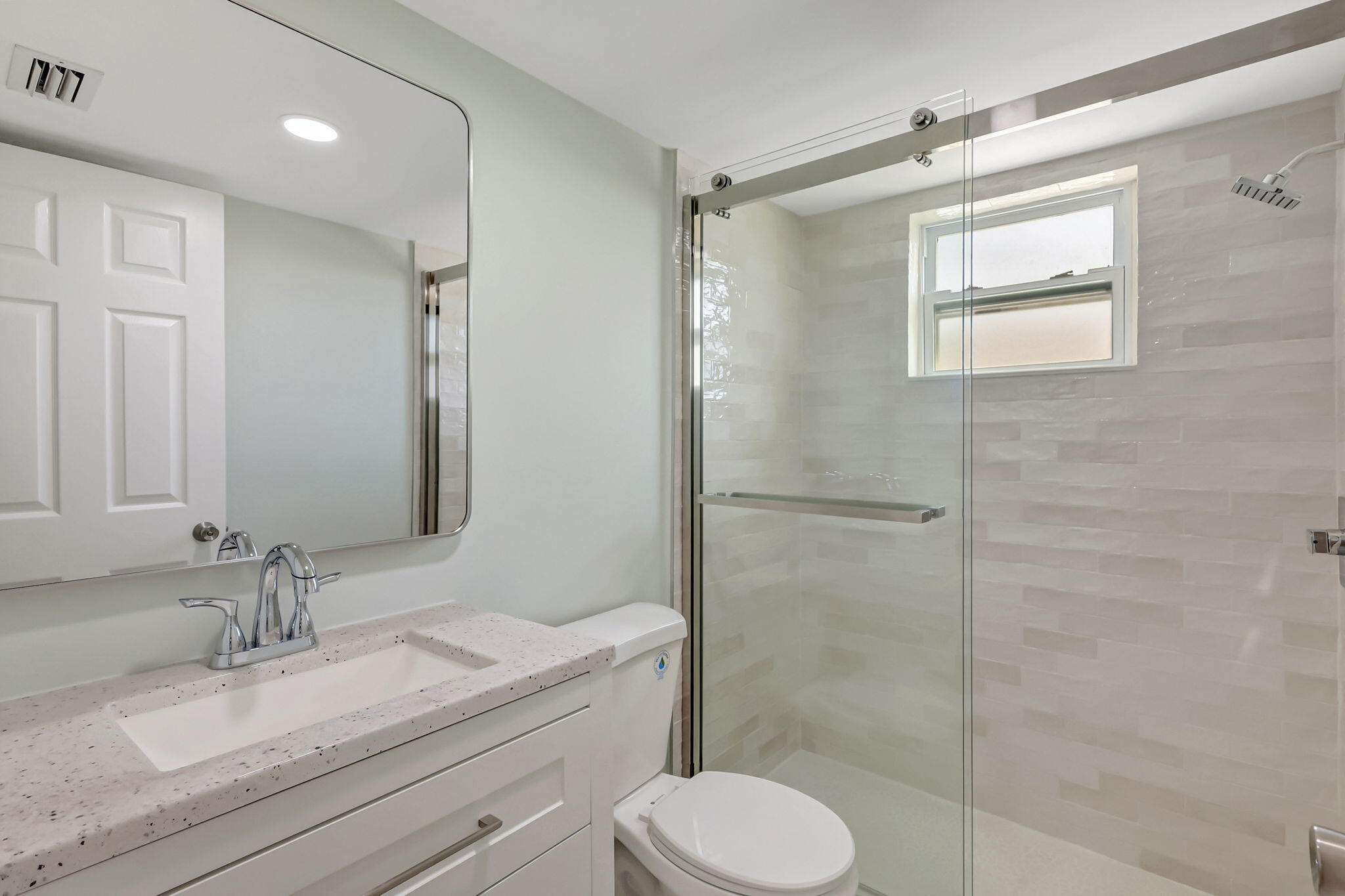 1538 SE Royal Green Circle 102