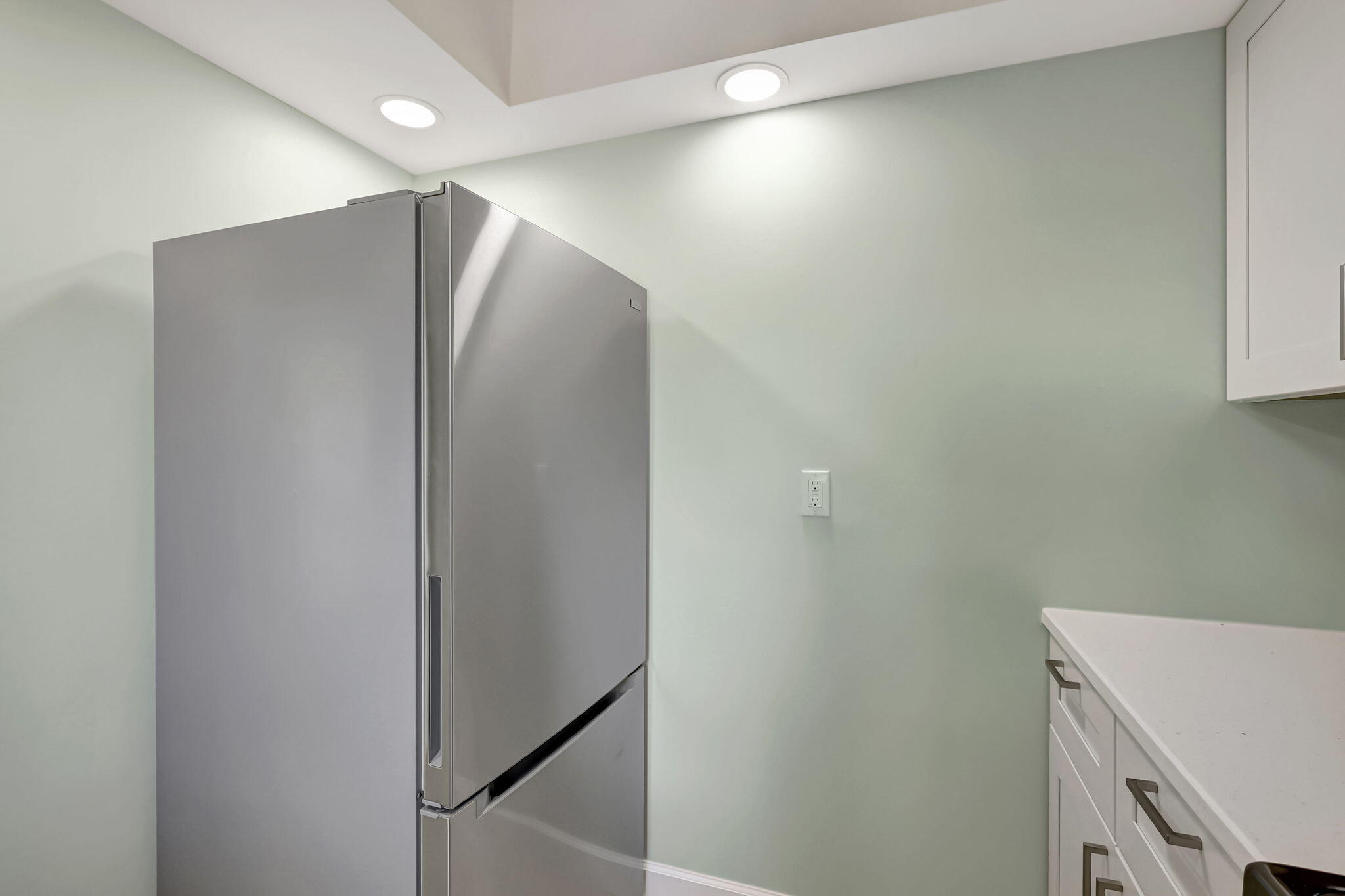 MIDPORT PLACE II, A CONDOMINIUM - Residential