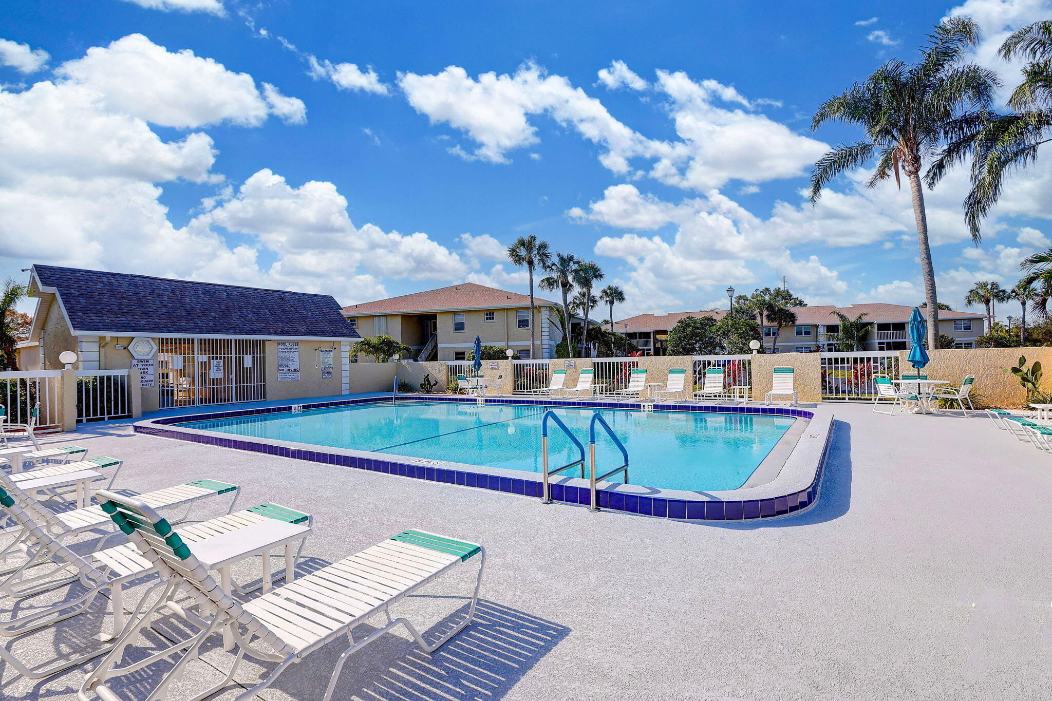 MIDPORT PLACE II, A CONDOMINIUM - Residential