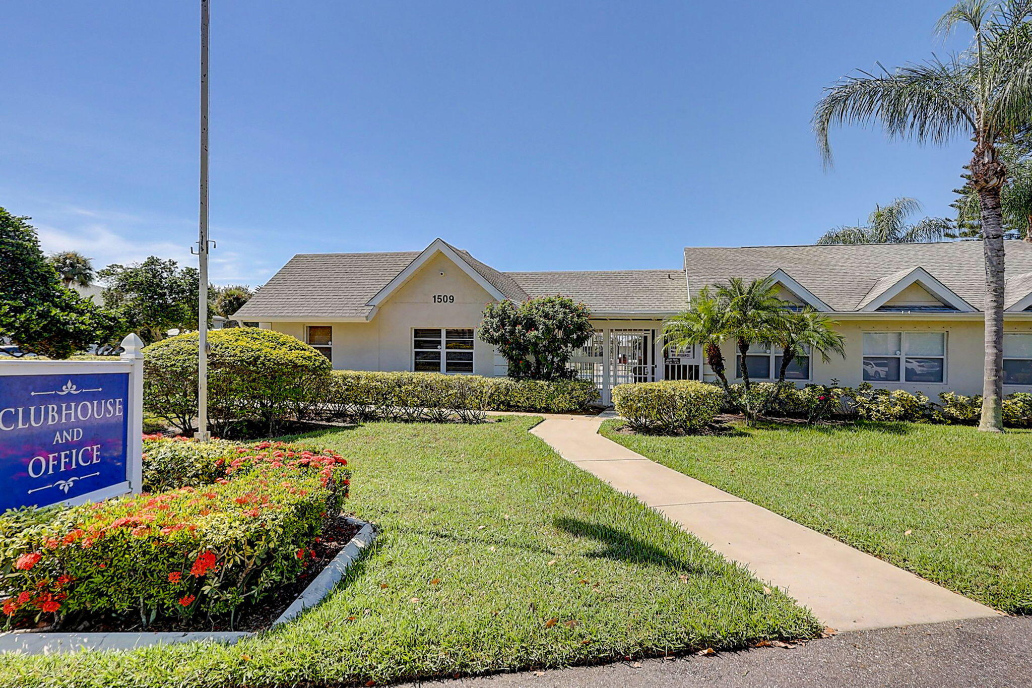 MIDPORT PLACE II, A CONDOMINIUM - Residential