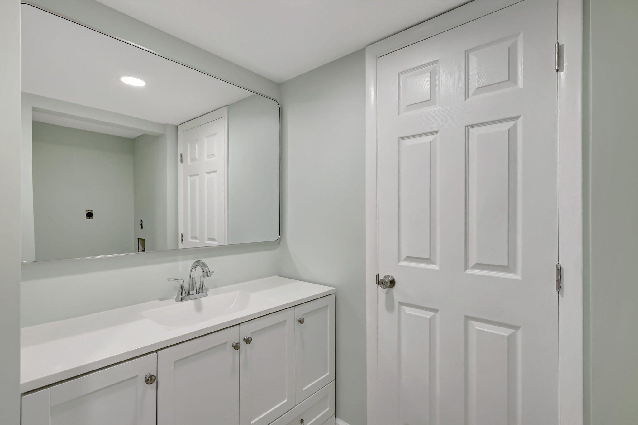 MIDPORT PLACE II, A CONDOMINIUM - Residential