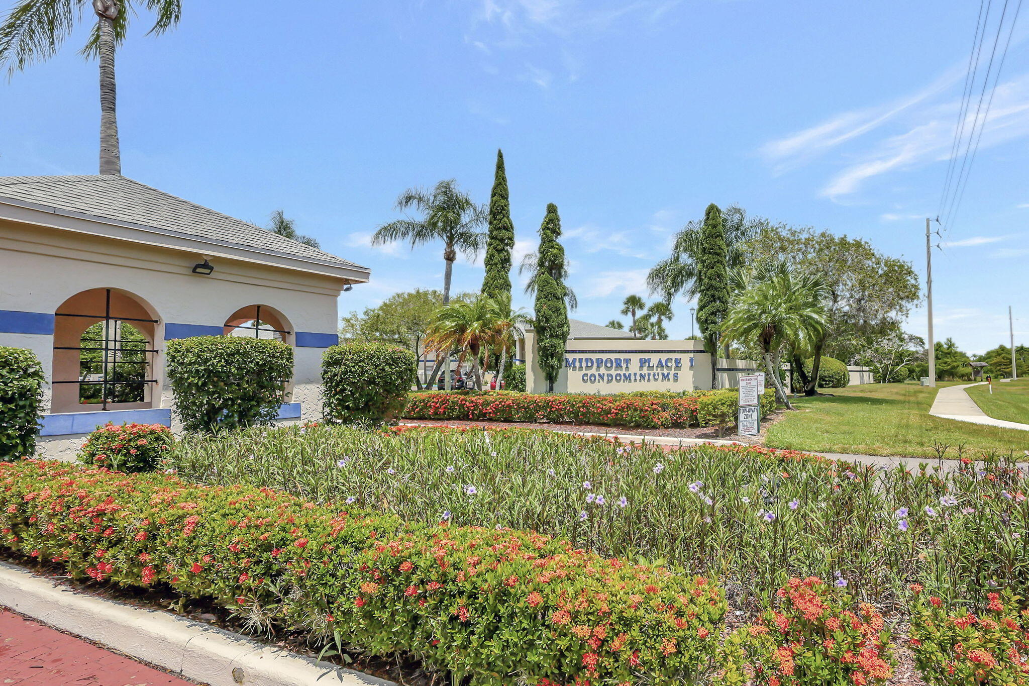 MIDPORT PLACE II, A CONDOMINIUM - Residential