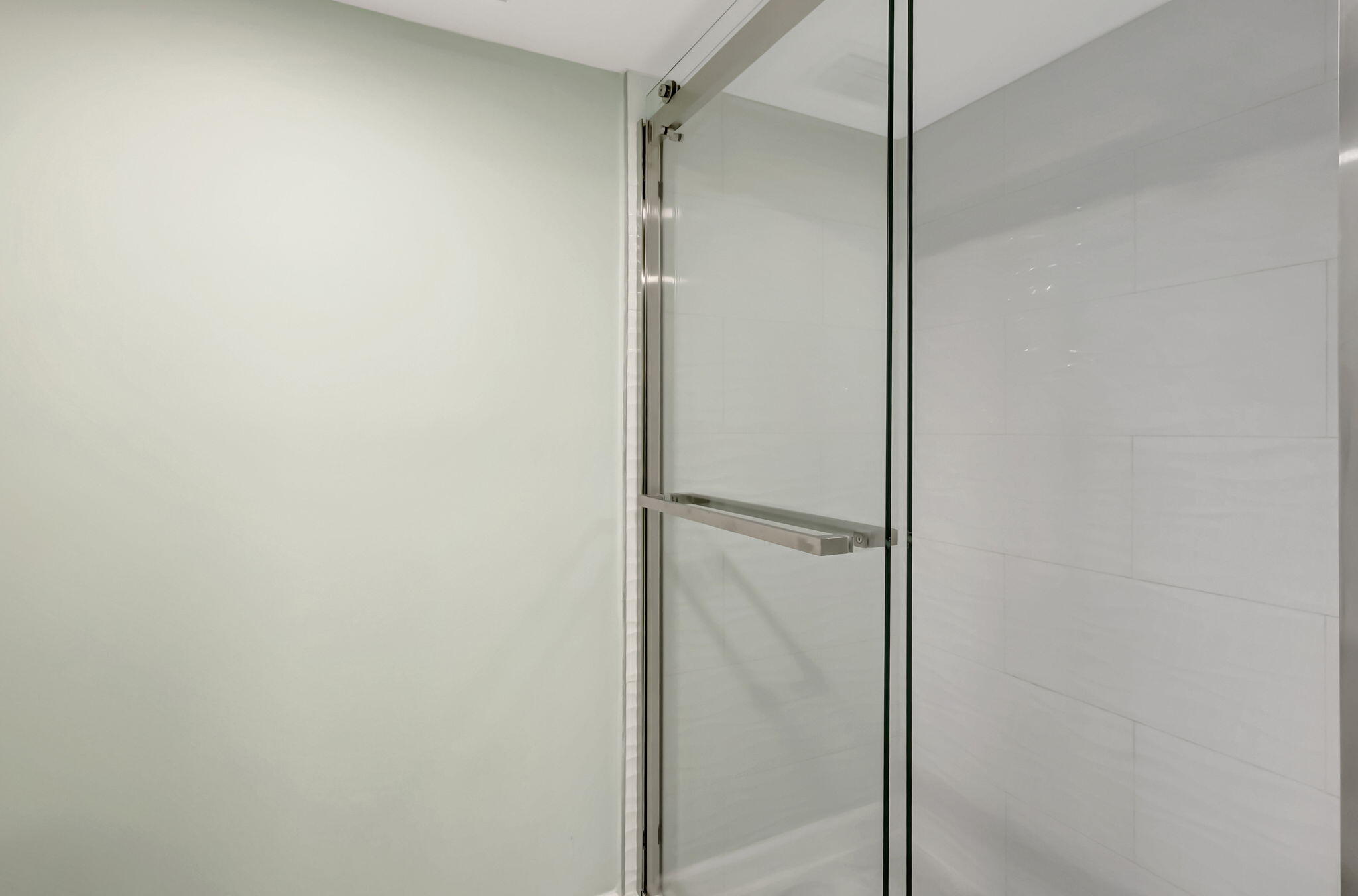 MIDPORT PLACE II, A CONDOMINIUM - Residential