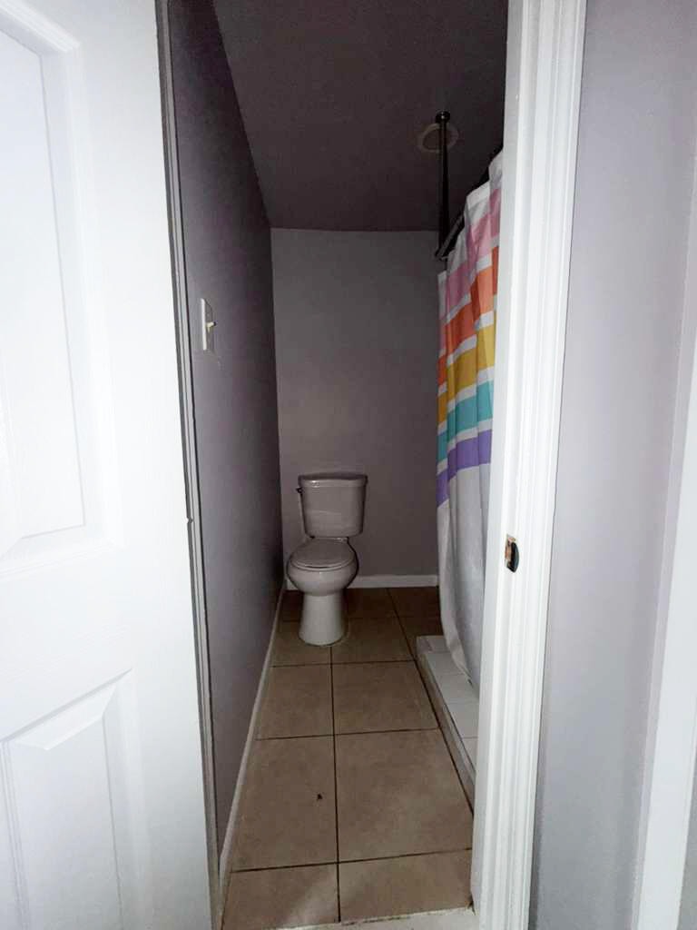 J E W MCCULLER'S SUBDIVISION - Residential Lease