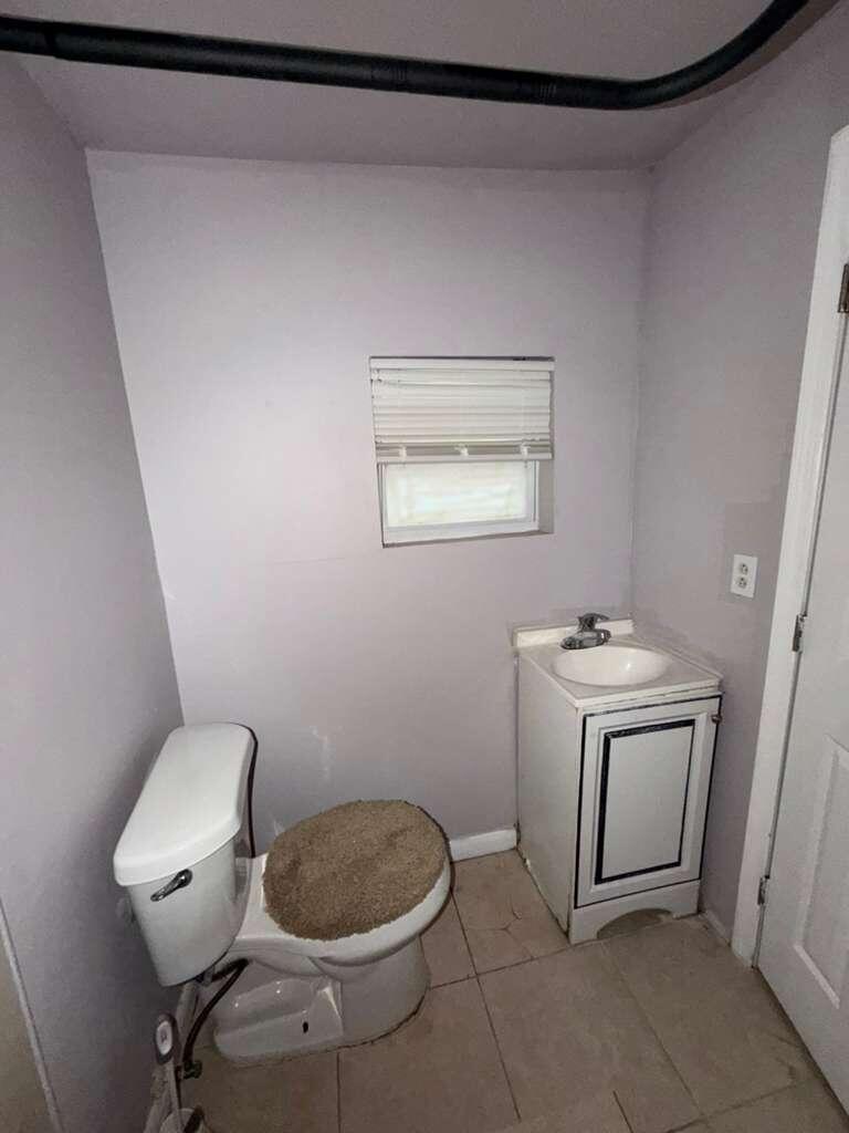 J E W MCCULLER'S SUBDIVISION - Residential Lease