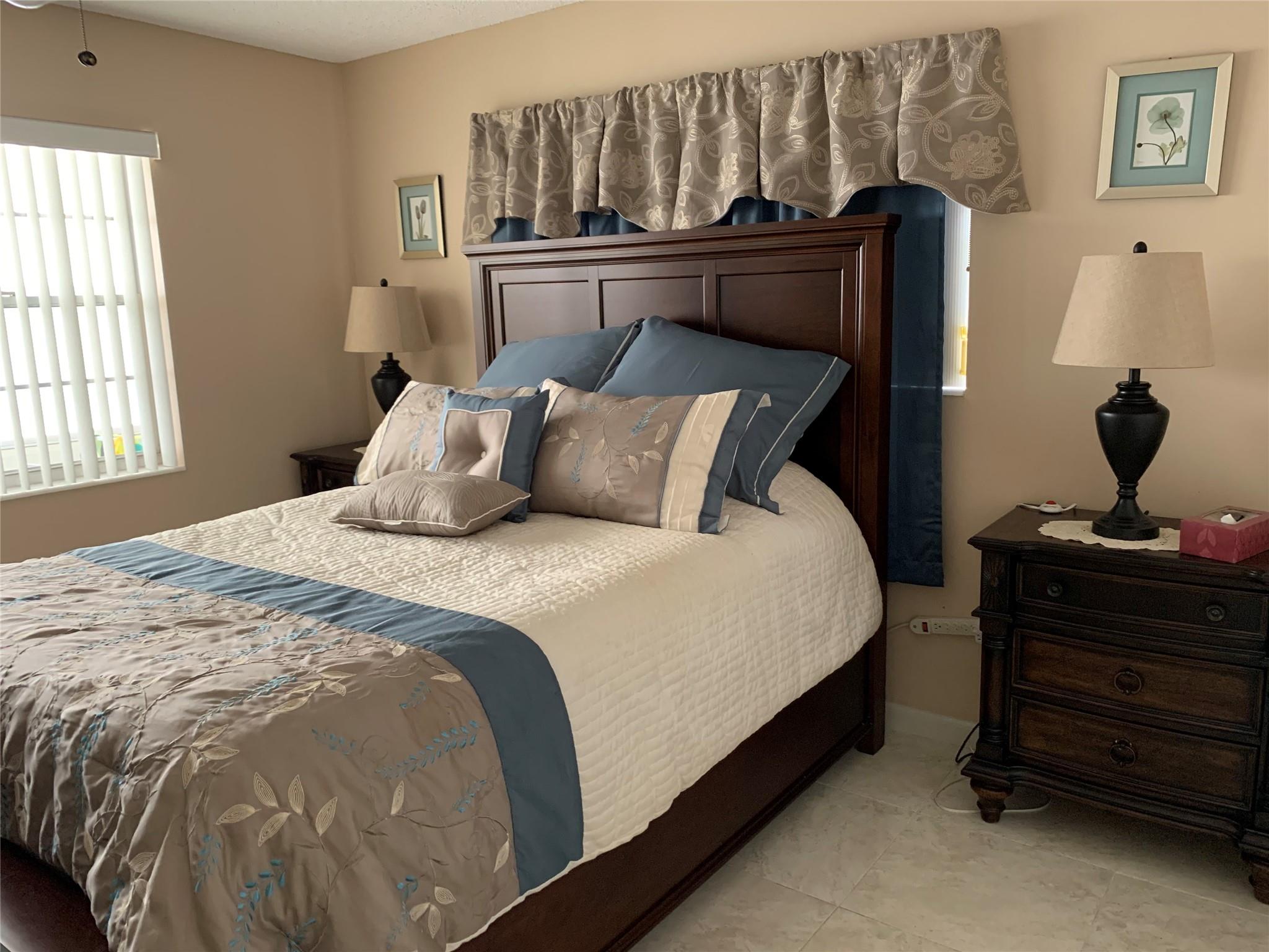 MARKHAM - Residential Lease