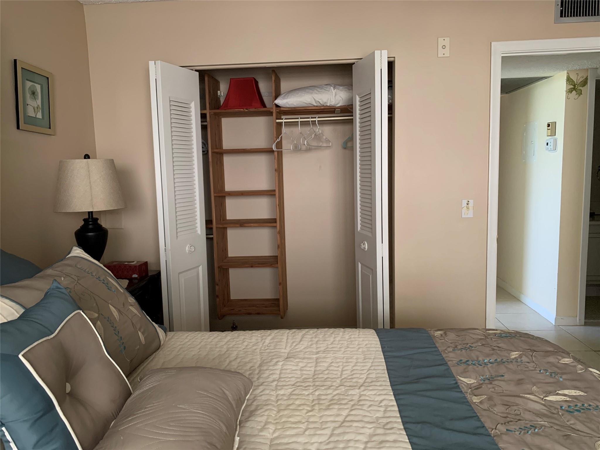 MARKHAM - Residential Lease