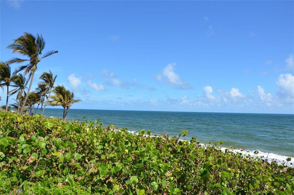 Hillsboro Mile - Land