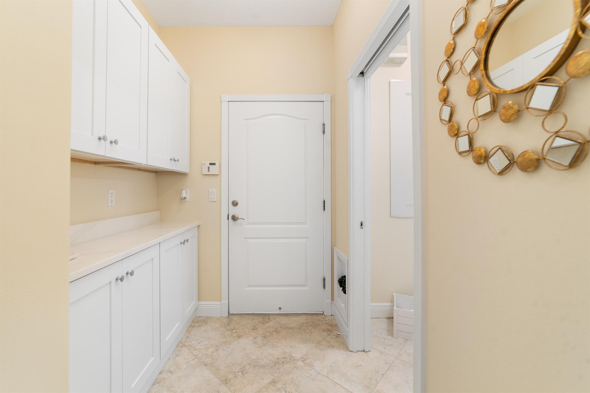 MONTE CARLO COUNTRY CLUB - Residential