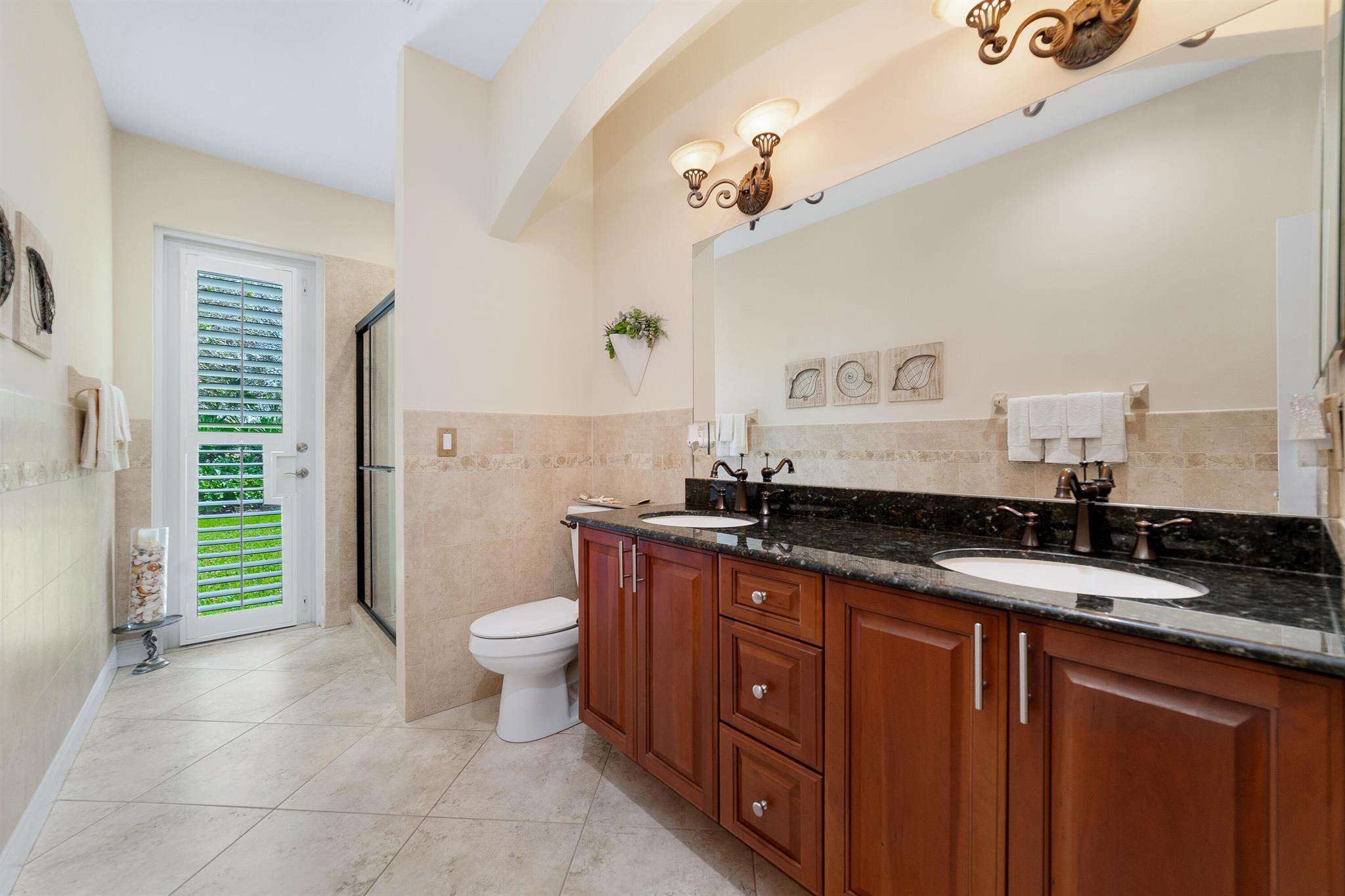 MONTE CARLO COUNTRY CLUB - Residential