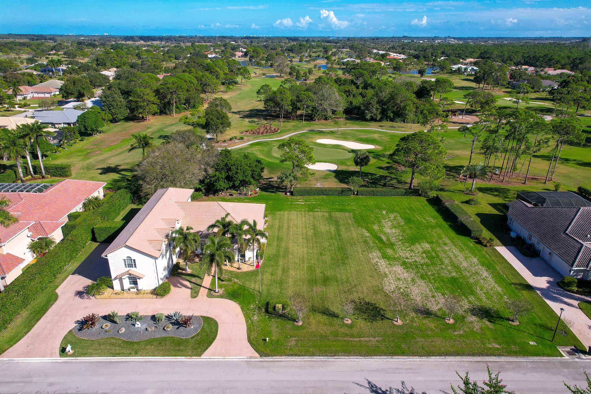 2800 Bent Pine Drive