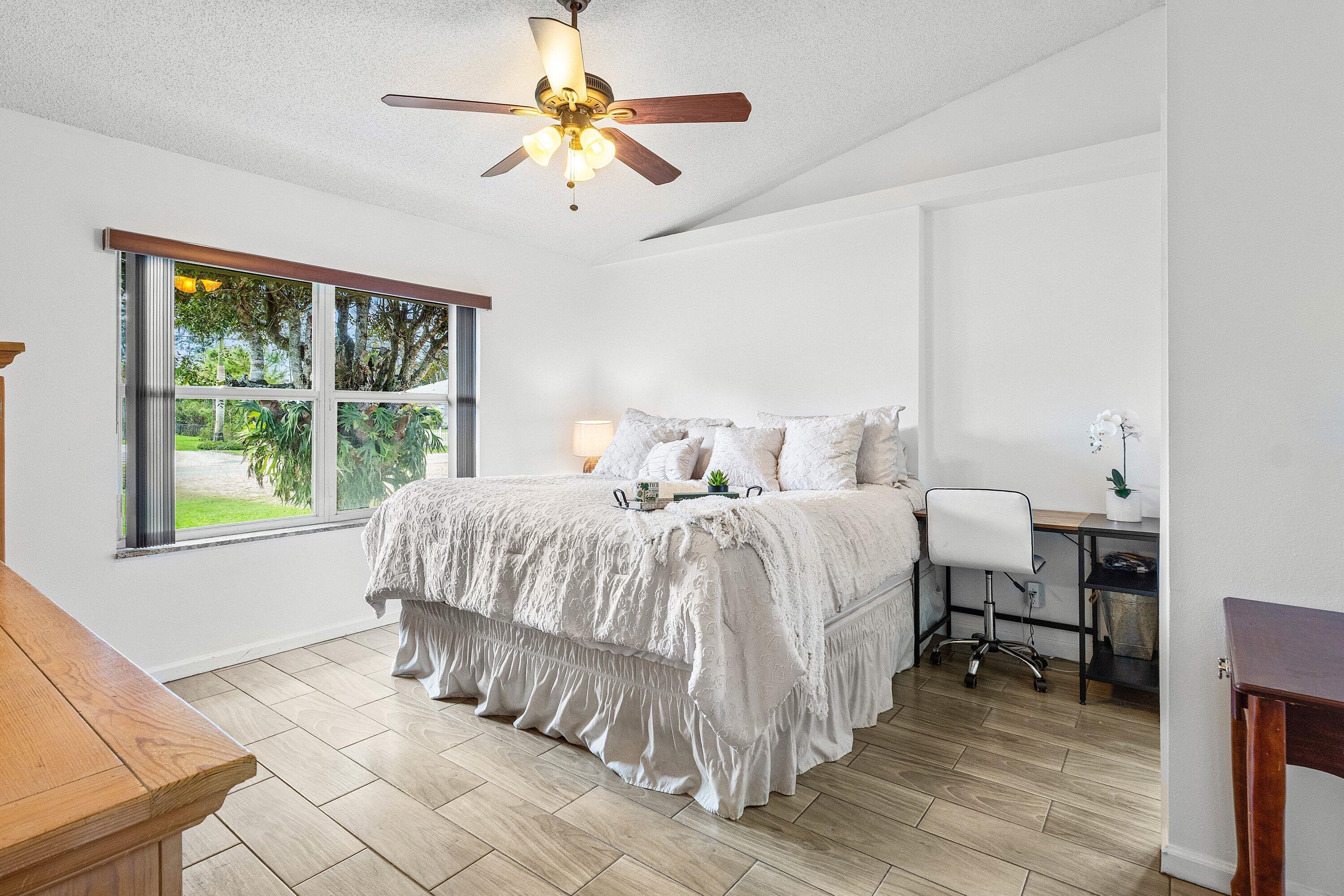 The Acreage - Residential