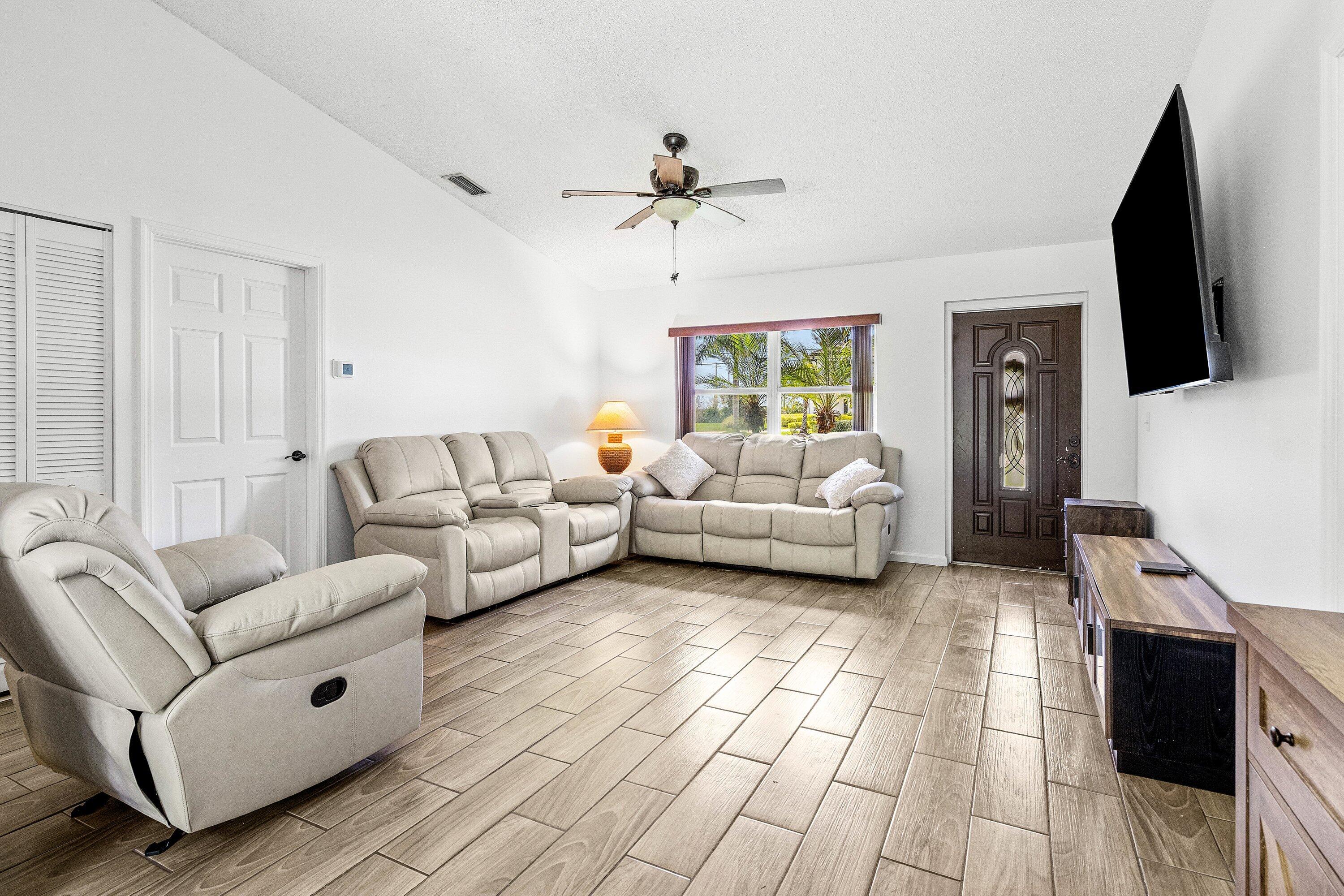 The Acreage - Residential