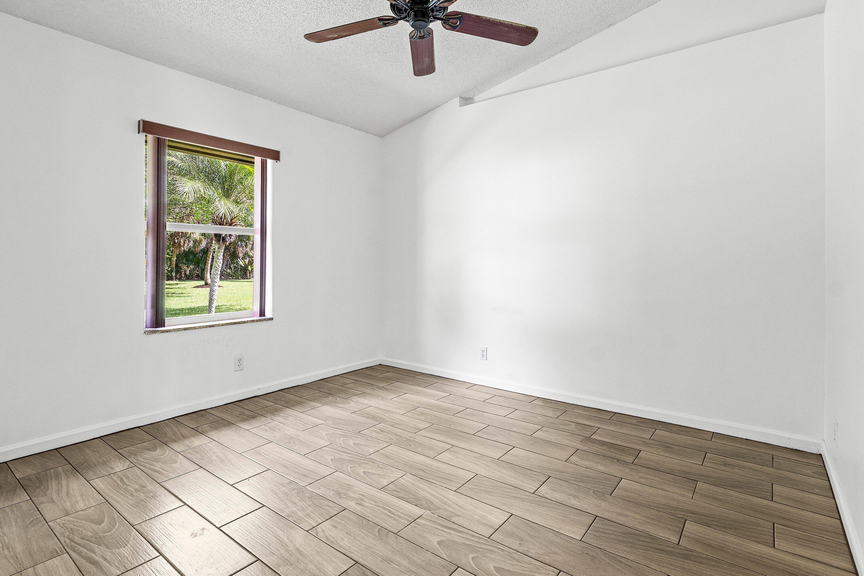 The Acreage - Residential