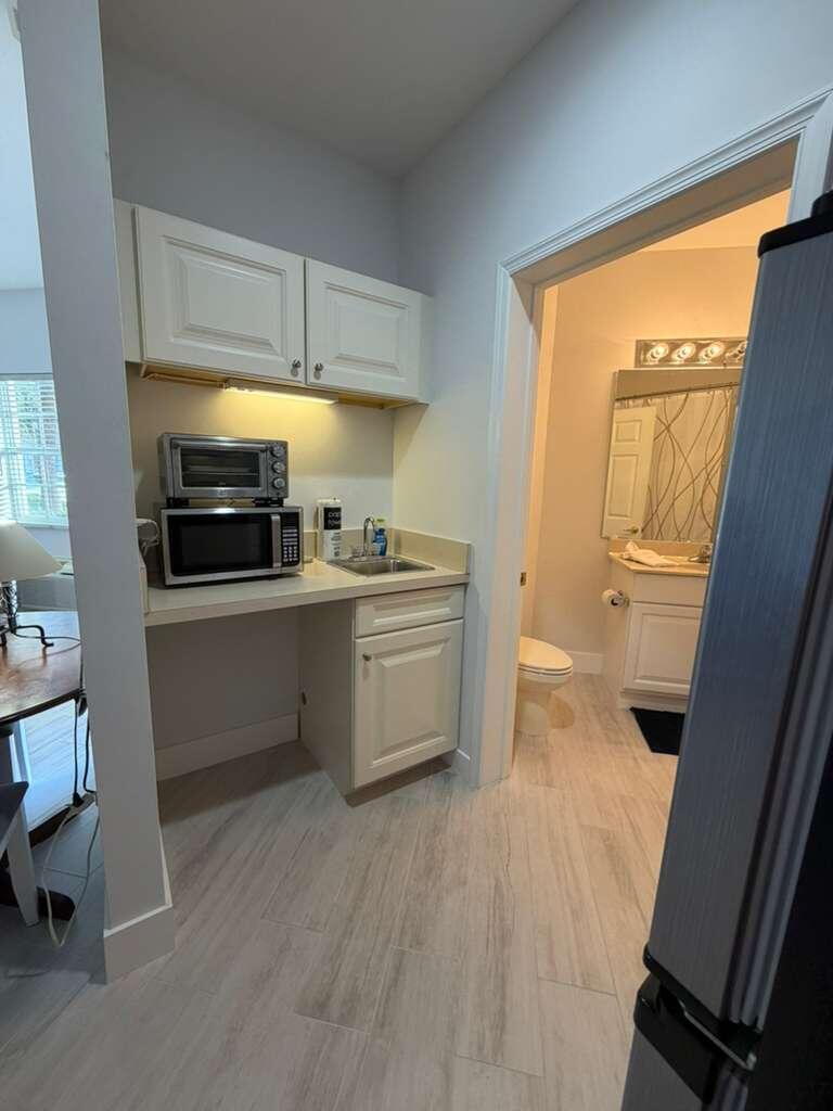 Castle Pines Condominium - Residential Lease