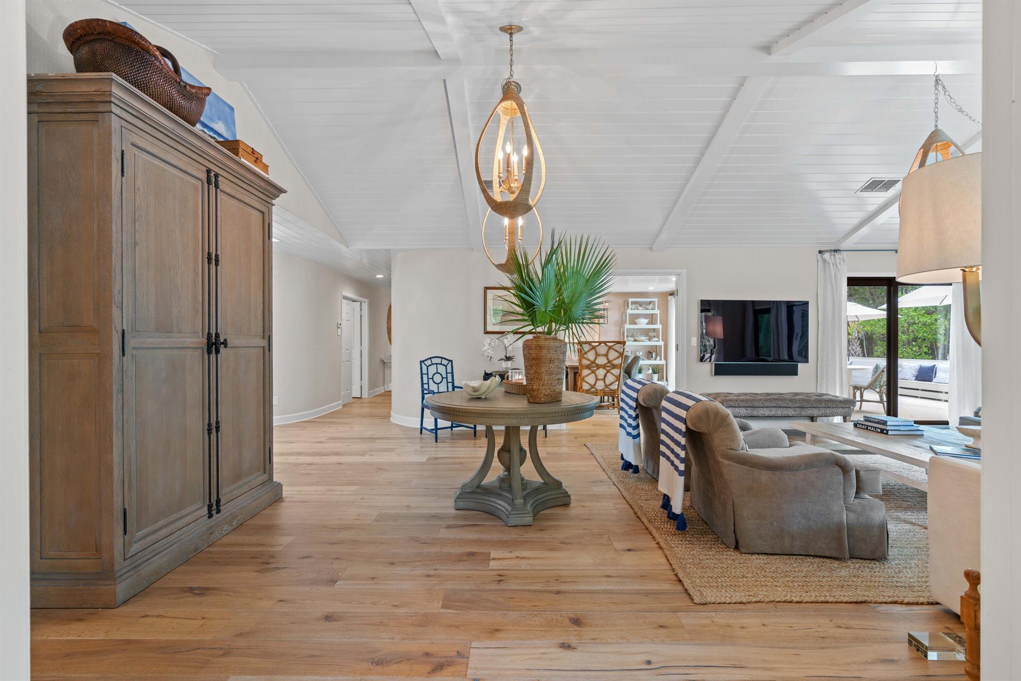 LOBLOLLY BAY - Residential