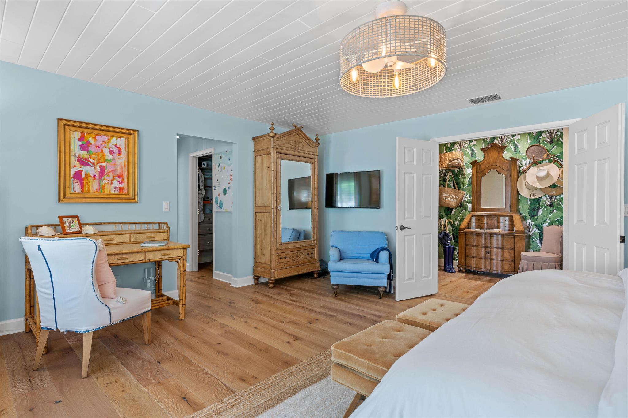 LOBLOLLY BAY - Residential