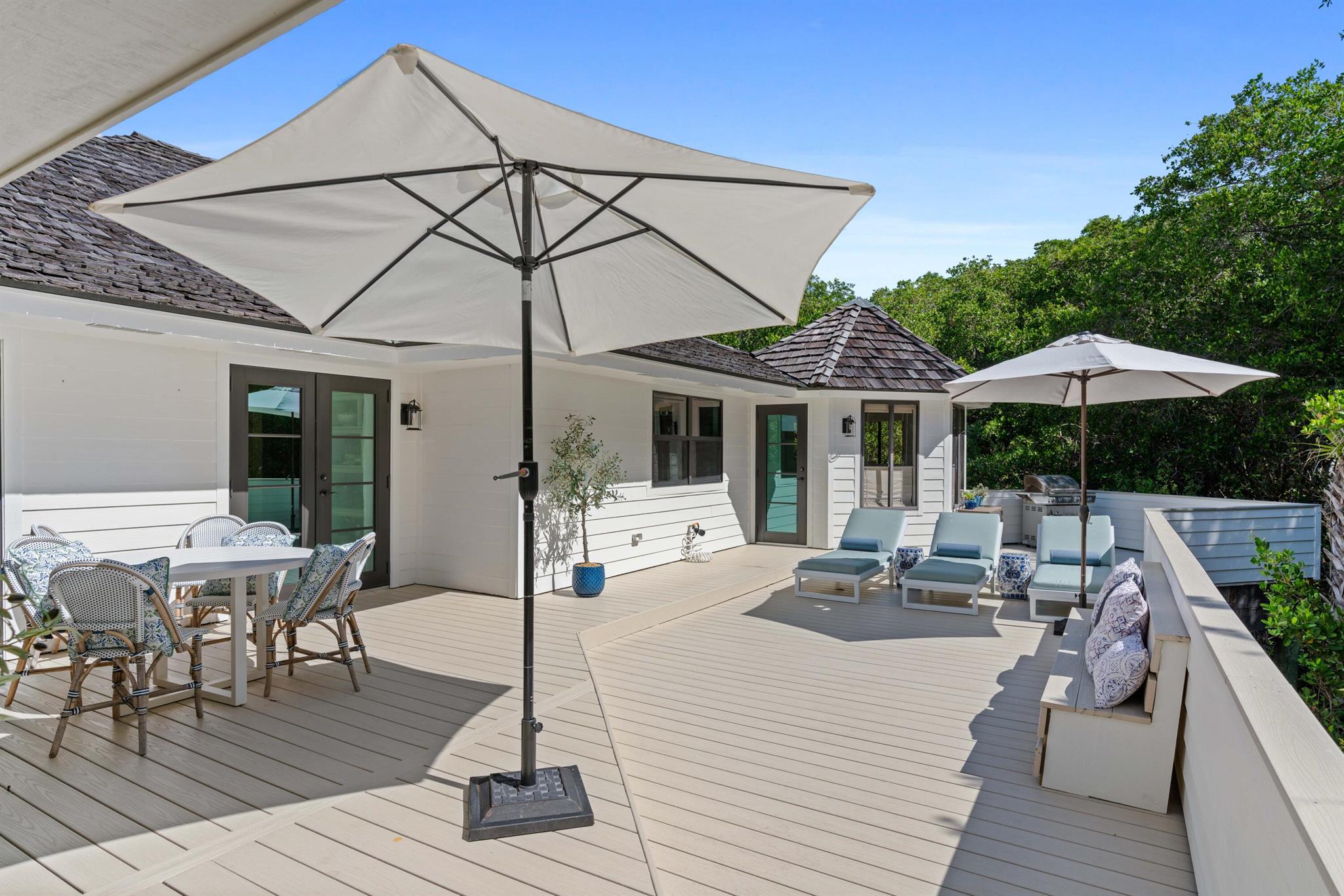 LOBLOLLY BAY - Residential