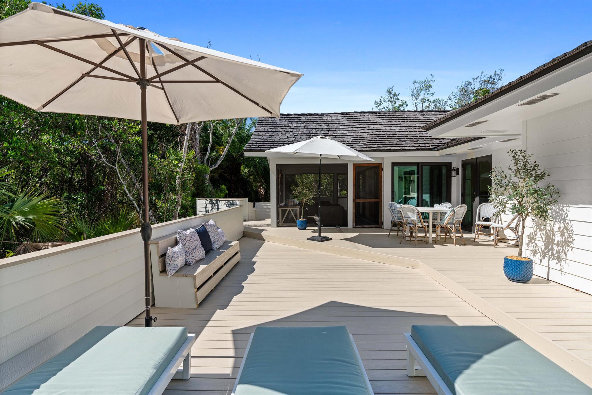 LOBLOLLY BAY - Residential