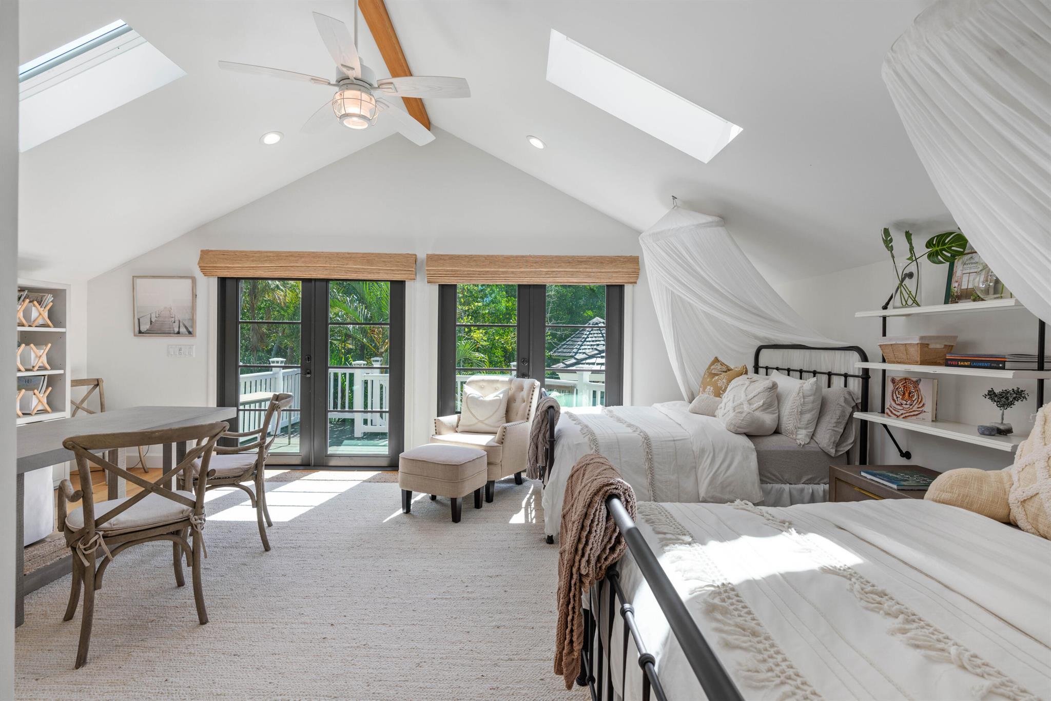 LOBLOLLY BAY - Residential